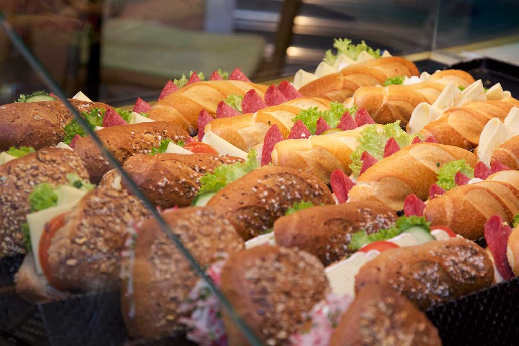 Bäckerei Konditorei Café Aschaffenburg Der Brotmacher Unternehmen - Bäckerei Konditorei Burger Aschaffenburg